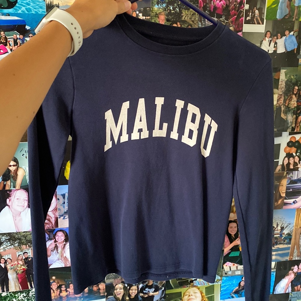 Brandy Melville long sleeve shirt